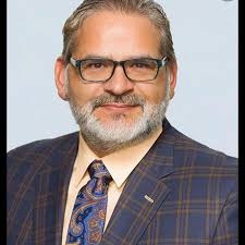 Can you travel with trailers in an RV park?