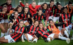 Milan women, colloquially known as milan women, is an italian women's association football club affiliated with a.c. Ac Milan On Twitter A Derby Full House For The Rossonere 5 Wins In 5 Encounters 5 Su 5 Il Derby E Sempre Rosso Nere Followtherossonere Sempremilan Milaninter Https T Co I8lwmm6ueu