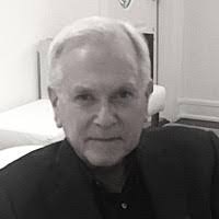 Ellie Dunlap's Instagram, Twitter & Facebook