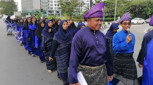 Tanggal 12 rabiulawal dalam bulan hijrah islam merupakan satu tarikh keramat dalam sejarah umat islam di seluruh dunia. Smk Mutiara Tempat Ke 3 Perarakan Sempena Sambutan Maulidur Rasul Peringkat W P Labuan Tahun 1441h Jpwpl Sana Sini Berita Rasmi Jabatan Pendidikan Wp Labuan