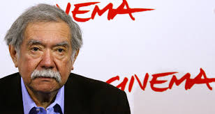 Bélgica Castro, actriz fundadora del Teatro Experimental de la U. de Chile:  “Desde mi balcón veo caminar a Chile”