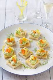 Canapes De Creme De Saumon Fume A L Avocat Recette Recettes De Cuisine Saumon Fume Recette Canape