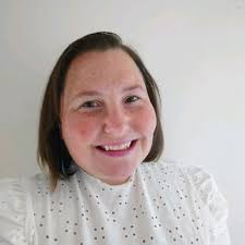 💜 Fiona B 💜 (@LifeofCrazyMum)