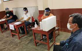 La oficina nacional de procesos electorales (onpe) anunció la entrega de un bono de 120 soles para las personas que sean elegidas como miembros de mesa en las próximas elecciones generales del 2021. Elecciones 2021 Miembros De Mesa Deben Inscribirse En Onpe Para Recibir Compensacion De S 120 Canal N