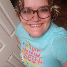 Danielle Brockman's Instagram, Twitter & Facebook