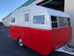 Conventional travel trailers offer a wide range of floor plans, sizes and conveniences. Best Vintage Campers 5 For Sale Right Now Curbed