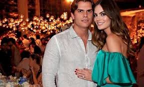 She is the second miss universe from mexico. Ximena Navarrete Es Captada Sin Su Anillo De Casada Con Juan Carlos Valladares El Democrata