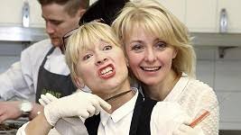 Stále doufá, že s ním iva bude chodit. Dana Batulkova Vime Kam Utika Tchyne Agaty Pracharove Od Pracovniho Stresu Misto Ji Pripomina Detstvi Super Cz