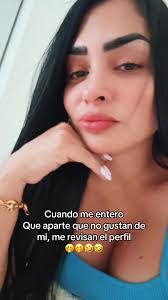 Aida Arroyo's Instagram, Twitter & Facebook