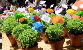 Estas atingem o seu ponto alto na tarde do dia 13, a procissão em honra deste santo popular, que tem fama de casamenteiro, percorre as ruas que rodeiam a sé e dá o cunho. Os 3 Arraiais Dos Santos Populares Que Nao Pode Perder Este Ano Em Lisboa Casal Misterio