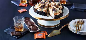Arguably some of ghirardelli's most famous chocolates are its chocolate. Bourbon Caramel Ice Cream Pie Ghirardelli