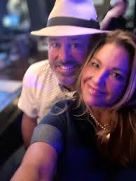 Looking for an en bloc capsulectomy doctor in North Carolina