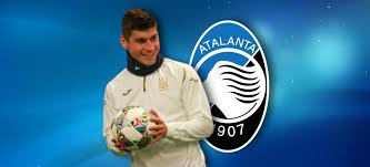 Он играет на позиции атак. Ruslan Malinovskij Pomog Atalante Sorvat V Italyanskoj Serii A Solidnyj Kush Komanda 1