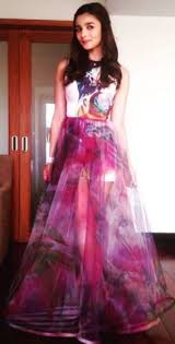 Alia bhatt wiki, height, age, family, biography, boyfriend info. Alia Bhatt Style Western Wear