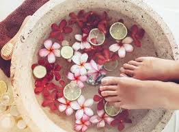 You can easily choose the one that suits your skin tone from these and apply it. Diy Pre Summer Foot Power Peel Easy To Make