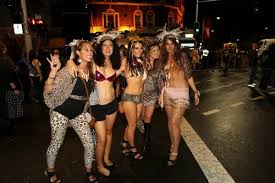 Party decoration ideas for mardi gras. A Visitors Guide To The Sydney Mardi Gras Festivals And Events