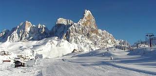 His last result is the 20th place for the men's slalom in the fis junior world ski championships during the season. 20 Anni Dalla Morte Di Gernot Reinstadler Sulla Pista Del Lauberhorn Mondo Neve