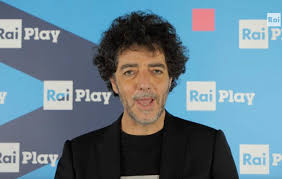 Mannarino | me so'mbriacato6612 jam sessions · chords Il Farmacista Di Max Gazze A Sanremo 2021 Testo E Significato Di Una Canzone Ironica Ultime Notizie Flash