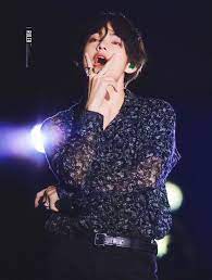 Página dedicada a imagines hot do deus grego kim taehyung! á´¥ Ø¯Ø± ØªÙÛÛØªØ± Taehyung Knows He S Hot A Thread