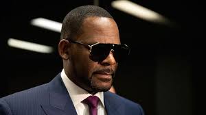 Kelly appears during a hearing at the leighton criminal courthouse in chicago. R Kelly Arrested For Child Pornography Obstruction Of Justice 102 9 Kblx