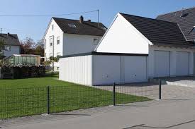 Lichtgewinnung durch eine zusätzliche und grossflächige hebeschiebetüre. Pressenachricht Clever Umbauen Mit Garagenrampe Wohnraum Fur Singles Und Garagen Prmaximus De