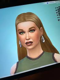 Me) looking at my prettiest thing (her) 💌