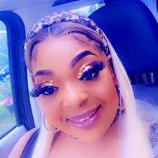 Shawntay Johnson's Instagram, Twitter & Facebook