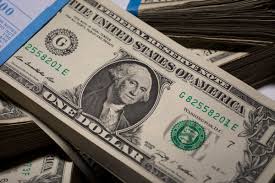Dólar inicia sessão em leve alta em véspera de decisão do Fed e sem suporte de petróleo