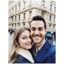 Ini 10 Fakta Menarik Kisah Cinta Chris Wood dan Melissa Benoist