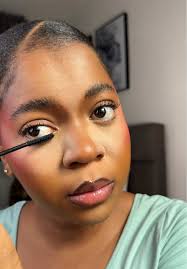 Vee Beauty Powder Palette