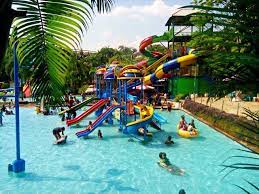 Harga tiket masuk waterboom grage city mall. 11 Daftar Kolam Renang Di Bogor Htm 2021 Dan Lokasi