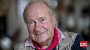 LIVE: Erik Brandt begraves i Holmens Kirke