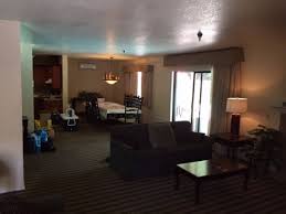 Living Room Dining Room Picture Of Yosemite Cedar Lodge El Portal Tripadvisor