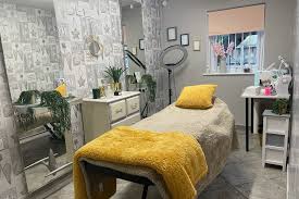 No hair service appointments needed. Hairdressers And Hair Salons In Weybridge Surrey Treatwell