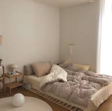 7 apartment decorating and small living room ideas | the anastasia co. Pinterest C Scoleecite Aesthetic Bedroom Small Room Bedroom Room Ideas Bedroom