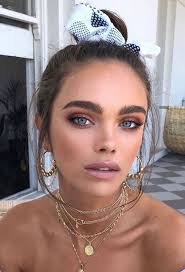 Marina Byrd (marinacotrim_)