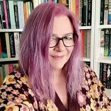 Karen Rust's Instagram, Twitter & Facebook