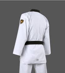 Die hose hat einen elastikbund mit zusätzlicher schnürung. Mtx Taekwondo Anzug Mit Schwarzem Revers 540grad