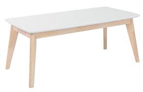 Trouvez des images de stock de table blanche en bois et branches en hd et des millions d'autres photos, illustrations et images vectorielles de stock libres de droits dans la collection shutterstock. Table Basse Scandinave Blanche Avec Pieds Bois Leena Miliboo