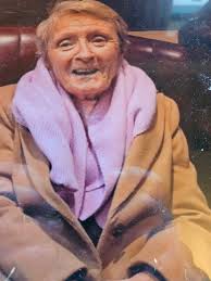 Death Notice of Evelyn (Evie) Lambert (née Peters) (Gorey, Wexford)