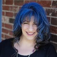 Suzanne Sturm's Instagram, Twitter & Facebook