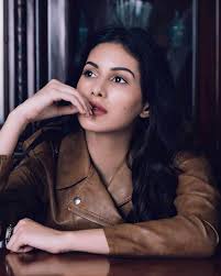 Amyra dastur is an indian actress who mainly works in bollywood and telugu films. Amyra Dastur Wiki Biography Age Family Movies Images News Bugz