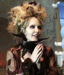 Once Upon A Time Valet Of The Ultravixens Emma Caulfield Once Upon A Time Ouat