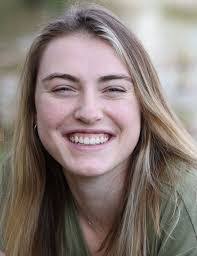 Janet Farrington's Instagram, Twitter & Facebook