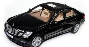 1 18 Diecast Model Cars 18 Maisto E350 Mercedes 2009 W212 1 18 Mercedes Diecast Cars E350 Mercedes Diecast Model Cars