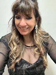 Samia Davis's Instagram, Twitter & Facebook