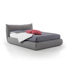 Lavorazione artigianale,realizzata in risposta delle esigenze dei nostri clienti,sia con acquisto contestuale di un letto nuovo imbottito o in legno. Idee Come Pulire Sotto Al Letto Contenitore Diotti Com