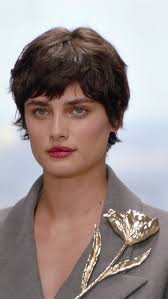 A masterclass in walking with purpose.