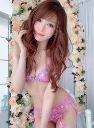 Amazon.co.jp: AV Actress Minami Aizawa L-format 50 Photos : Toys & Games