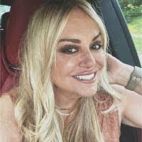 Katlin King's Instagram, Twitter & Facebook